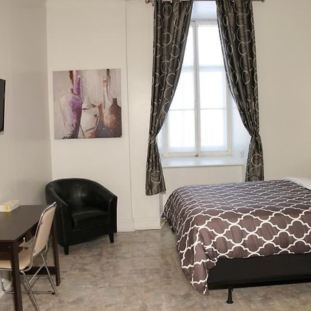 Auberge Du Couvent Saint-Casimir Luaran gambar