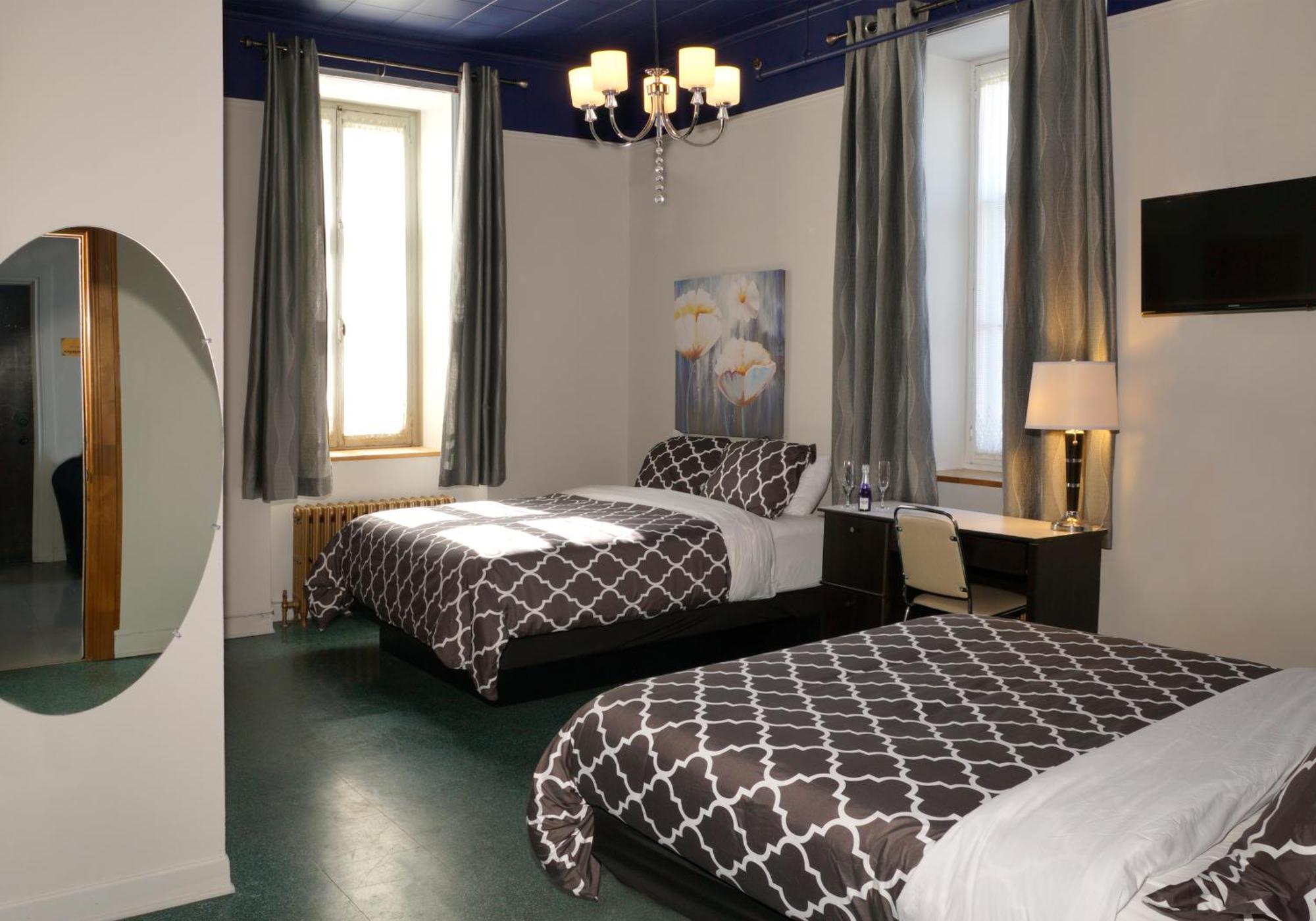 Auberge Du Couvent Saint-Casimir Luaran gambar