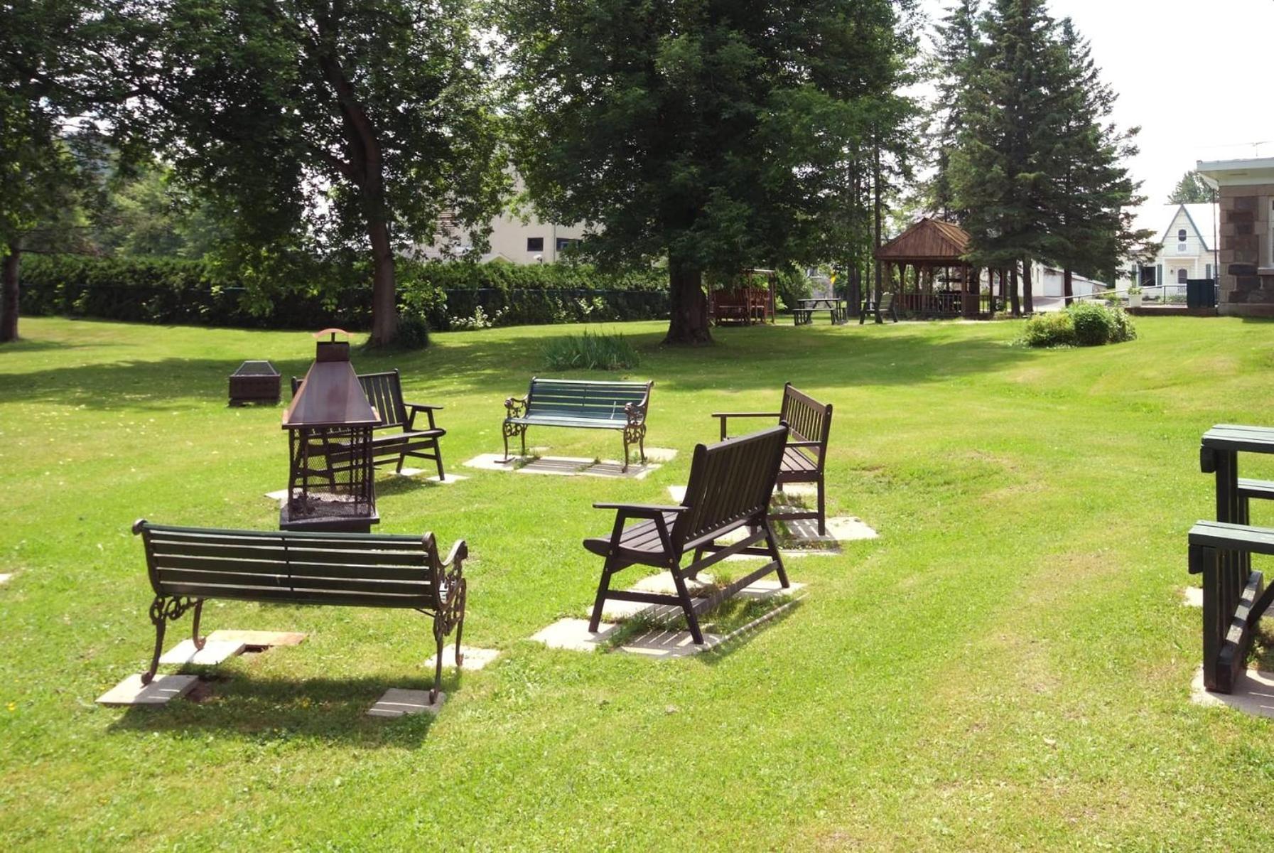 Auberge Du Couvent Saint-Casimir Luaran gambar